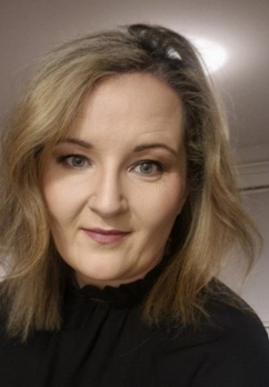 All of our services welcome women, however in 2019 we saw that the numbers of women coming through our door were not representative of the numbers we felt needed the services. After some research, it was clear that females often did not feel comfortable coming into spaces which were predominately used by men. Rachel, Jane's Place Staff